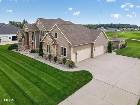 Other - 1526 Jacobs Dr, Oregon, OH 43616 photo 2 of 32