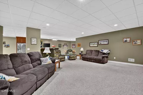 Other - 1526 Jacobs Dr, Oregon, OH 43616 photo 21 of 32