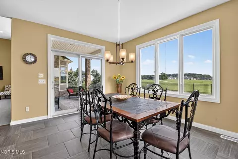 Dining - 1526 Jacobs Dr, Oregon, OH 43616 photo 1 of 5
