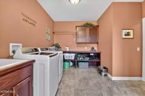 Other - 1526 Jacobs Dr, Oregon, OH 43616 photo 17 of 32