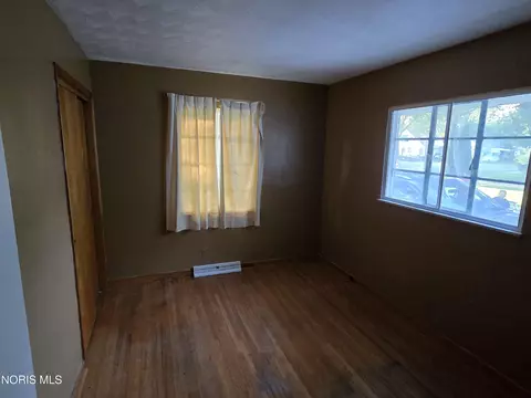 Bedroom - 744 Cuthbert Rd, Toledo, OH 43607 photo 3 of 3