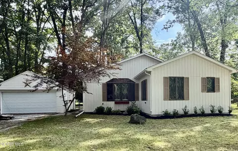5822 Balfour Rd, Sylvania, OH 43560