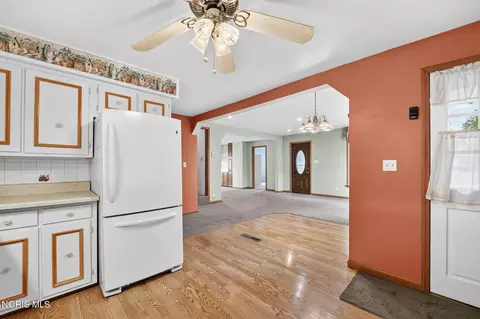 Kitchen - 255 E South St, Mccomb, OH 45858 photo 1 of 2
