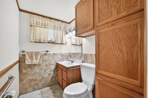 Bath - 255 E South St, Mccomb, OH 45858 photo 1 of 1