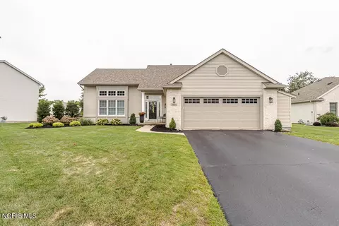 7954 Hidden View Dr, Holland, OH 43528
