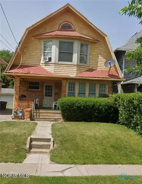 922 Islington St, Toledo, OH 43610