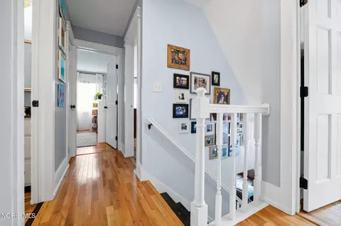 Entry Way - 3012 Heatherdowns Dr, Findlay, OH 45840 photo 3 of 3