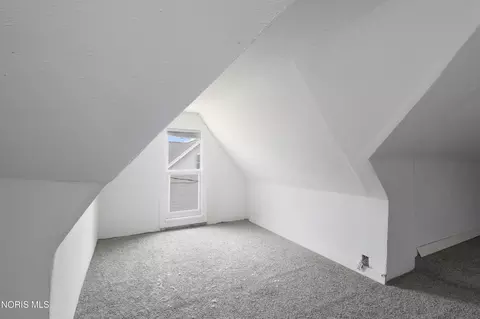 Bedroom - 128 E Plumer St, Toledo, OH 43605 photo 3 of 4