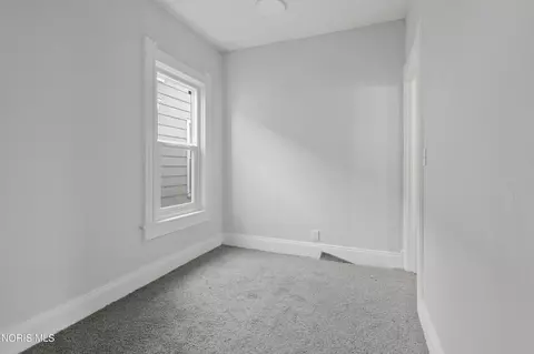 Bedroom - 128 E Plumer St, Toledo, OH 43605 photo 1 of 4
