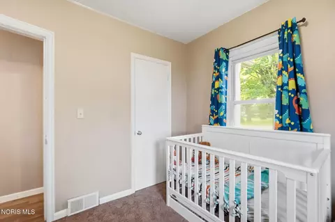 Bedroom - 142 East St, Ottoville, OH 45876 photo 4 of 5