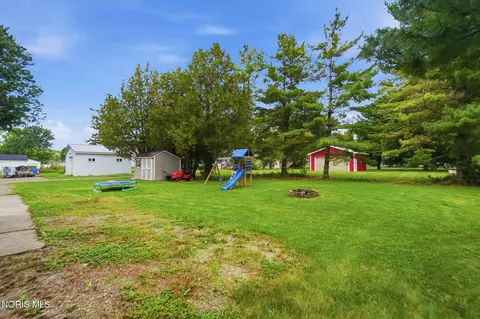Exterior - 142 East St, Ottoville, OH 45876 photo 8 of 10