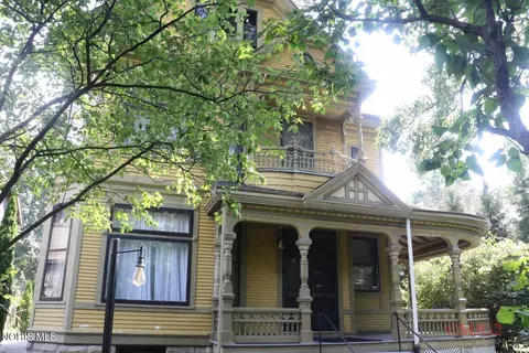 2232 Glenwood Ave, Toledo, OH 43620