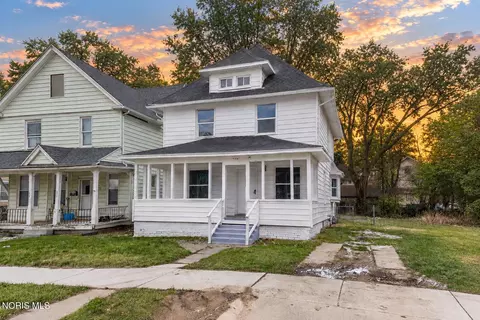 2368 Hollywood Ave, Toledo, OH 43620