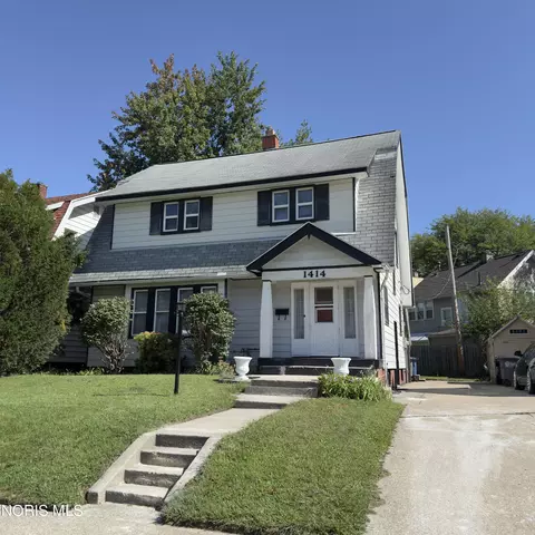 1414 Rollins Rd, Toledo, OH 43612
