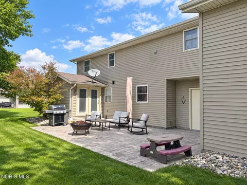 Exterior - 816 Springdale Dr, Paulding, OH 45879 photo 7 of 7