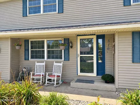 Exterior - 816 Springdale Dr, Paulding, OH 45879 photo 3 of 7