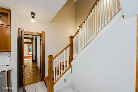 Entry Way - 204 W Main St, Wayne, OH 43466 photo 5 of 11