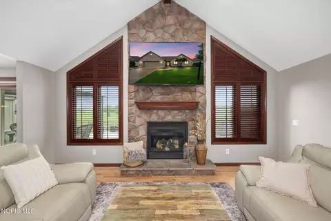 Living - 1733 Spring Forest Dr, Oregon, OH 43616 photo 2 of 2