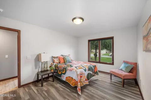 Bedroom - 1733 Spring Forest Dr, Oregon, OH 43616 photo 6 of 6