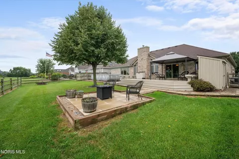 Exterior - 1733 Spring Forest Dr, Oregon, OH 43616 photo 9 of 9