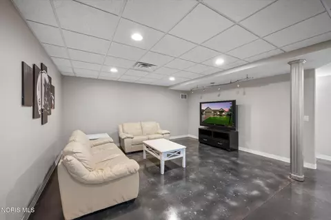 Other - 1733 Spring Forest Dr, Oregon, OH 43616 photo 9 of 14