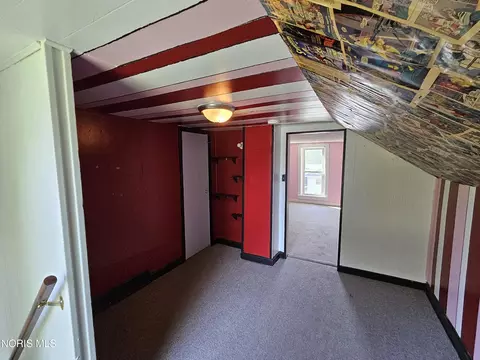 Bedroom - 376 W Spring St, Upper Sandusky, OH 43351 photo 5 of 6