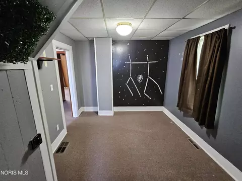 Bedroom - 376 W Spring St, Upper Sandusky, OH 43351 photo 2 of 6