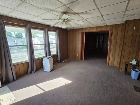 Living - 376 W Spring St, Upper Sandusky, OH 43351 photo 1 of 1