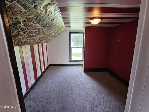 Bedroom - 376 W Spring St, Upper Sandusky, OH 43351 photo 6 of 6
