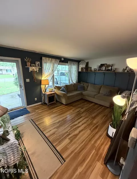 Living - 204 John St, Bryan, OH 43506 photo 1 of 1
