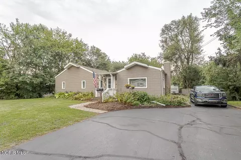 6409 Brint Rd, Sylvania, OH 43560