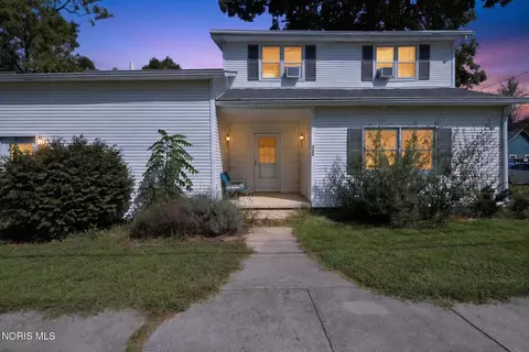 Exterior - 322 Lightner St, Bradner, OH 43406 photo 6 of 8