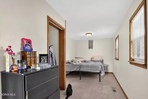 Bedroom - 322 Lightner St, Bradner, OH 43406 photo 1 of 3