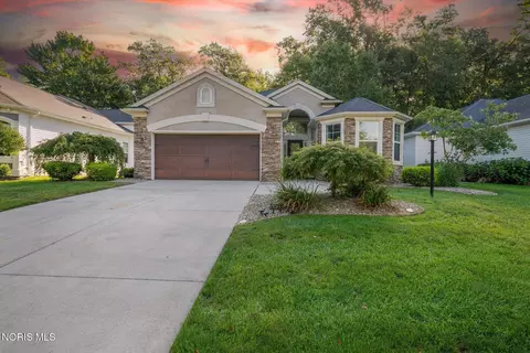 1738 Deer Trail Dr, Toledo, OH 43615