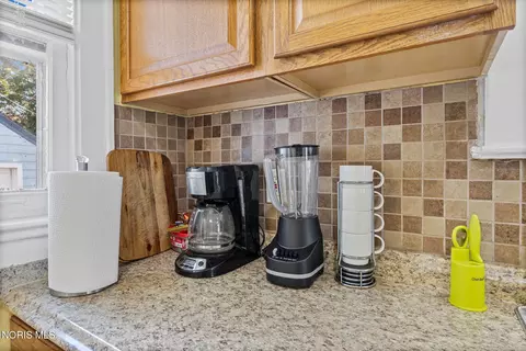 Kitchen - 1321 Addington Rd, Toledo, OH 43607 photo 3 of 3