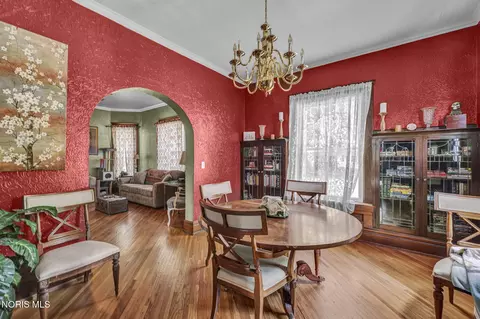Dining - 201 E Johnson St, Upper Sandusky, OH 43351 photo 3 of 3