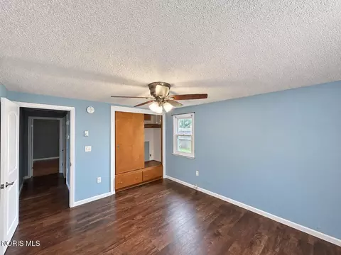 Bedroom - 211 N Walnut St, Paulding, OH 45879 photo 2 of 4