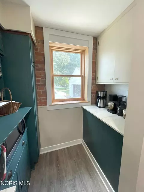 Kitchen - 215 N 3rd St, Upper Sandusky, OH 43351 photo 5 of 6