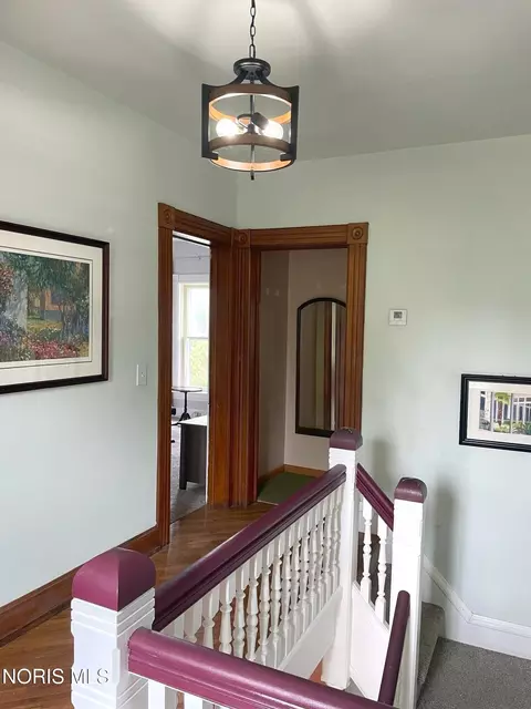 Entry Way - 215 N 3rd St, Upper Sandusky, OH 43351 photo 3 of 4