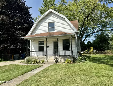 2741 116th St, Toledo, OH 43611
