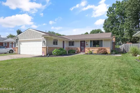 354 Shrewsbury Rd, Holland, OH 43528