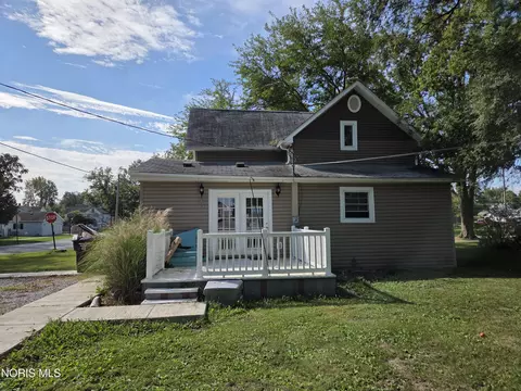 Exterior - 502 W Jackson St, Paulding, OH 45879 photo 2 of 3