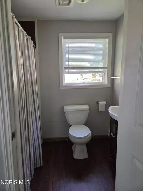 Bath - 502 W Jackson St, Paulding, OH 45879 photo 1 of 2