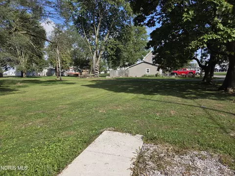Exterior - 502 W Jackson St, Paulding, OH 45879 photo 3 of 3
