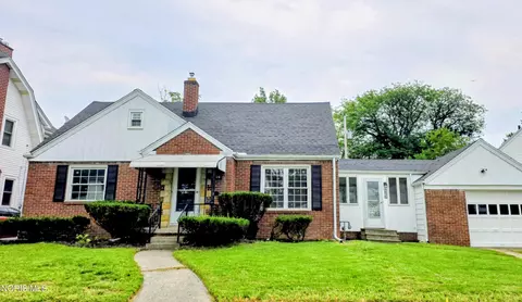 2826 Latonia Blvd, Toledo, OH 43606