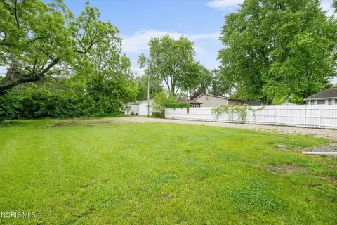 Exterior - 308 Monroe St, Delta, OH 43515 photo 8 of 8