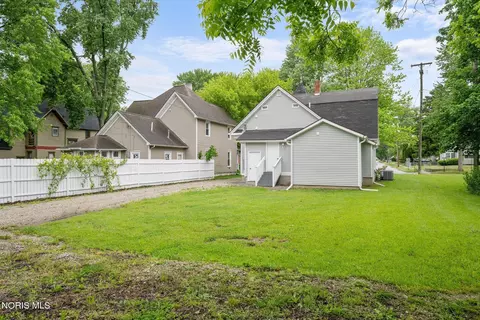 Exterior - 308 Monroe St, Delta, OH 43515 photo 6 of 8