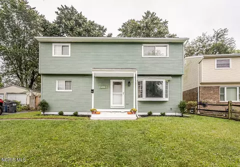 4160 Dahlia Dr, Toledo, OH 43611