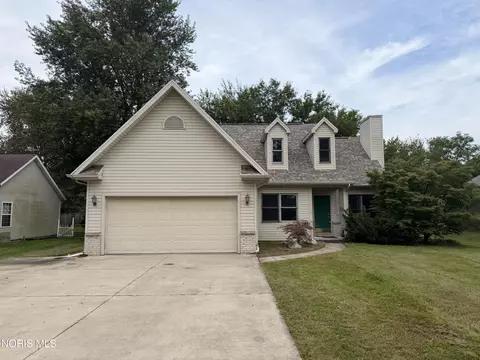 620 Favony Ave, Holland, OH 43528