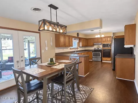 Dining - 742 E Perry St, Paulding, OH 45879 photo 1 of 2
